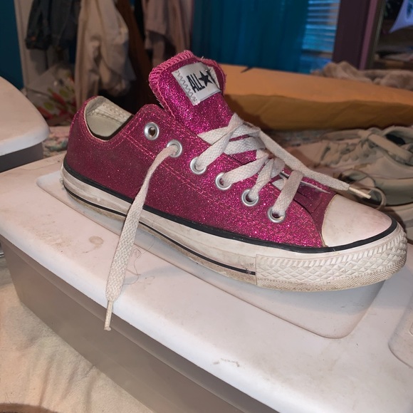 pink sparkly converse